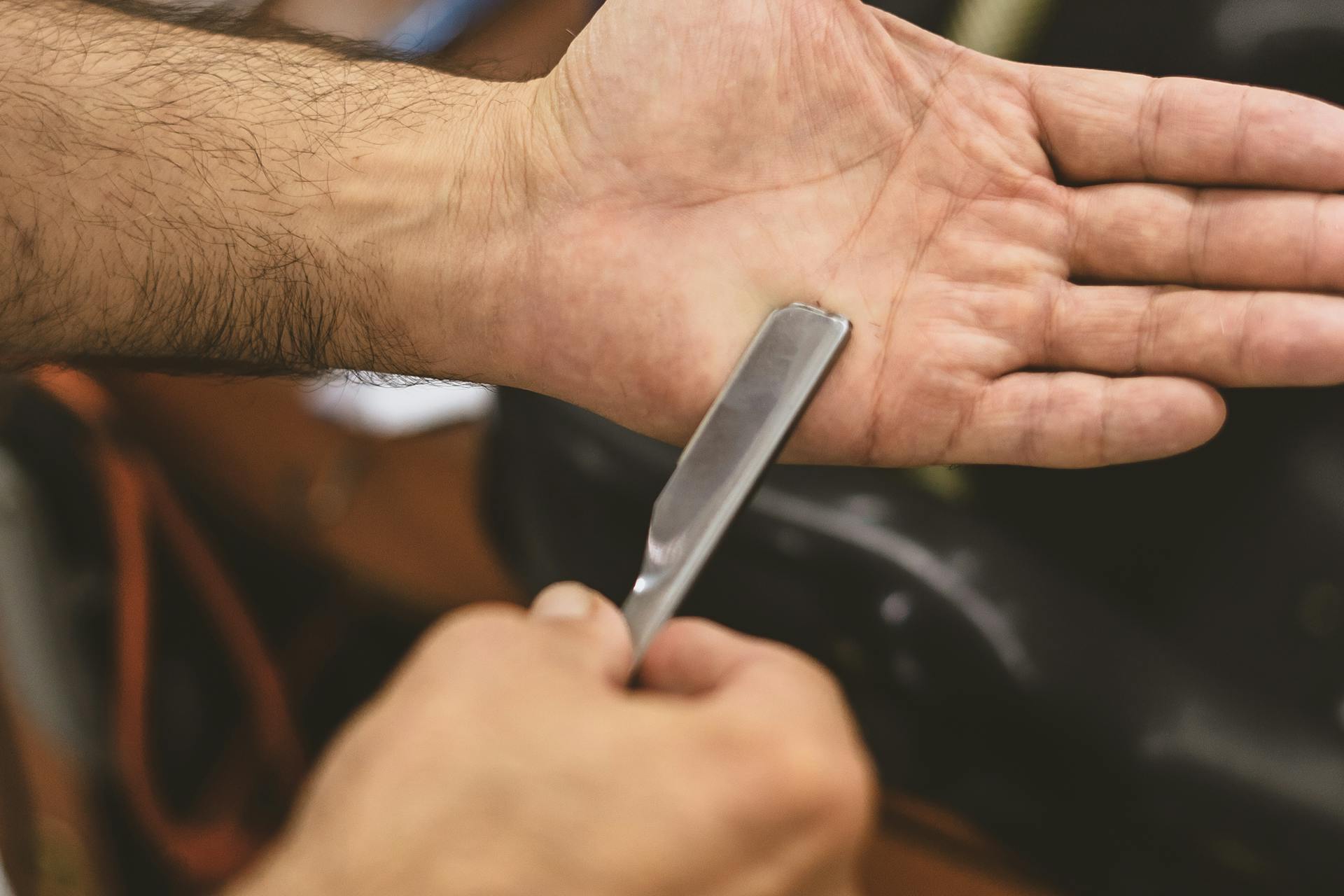 Beard sculpt and precision razor work